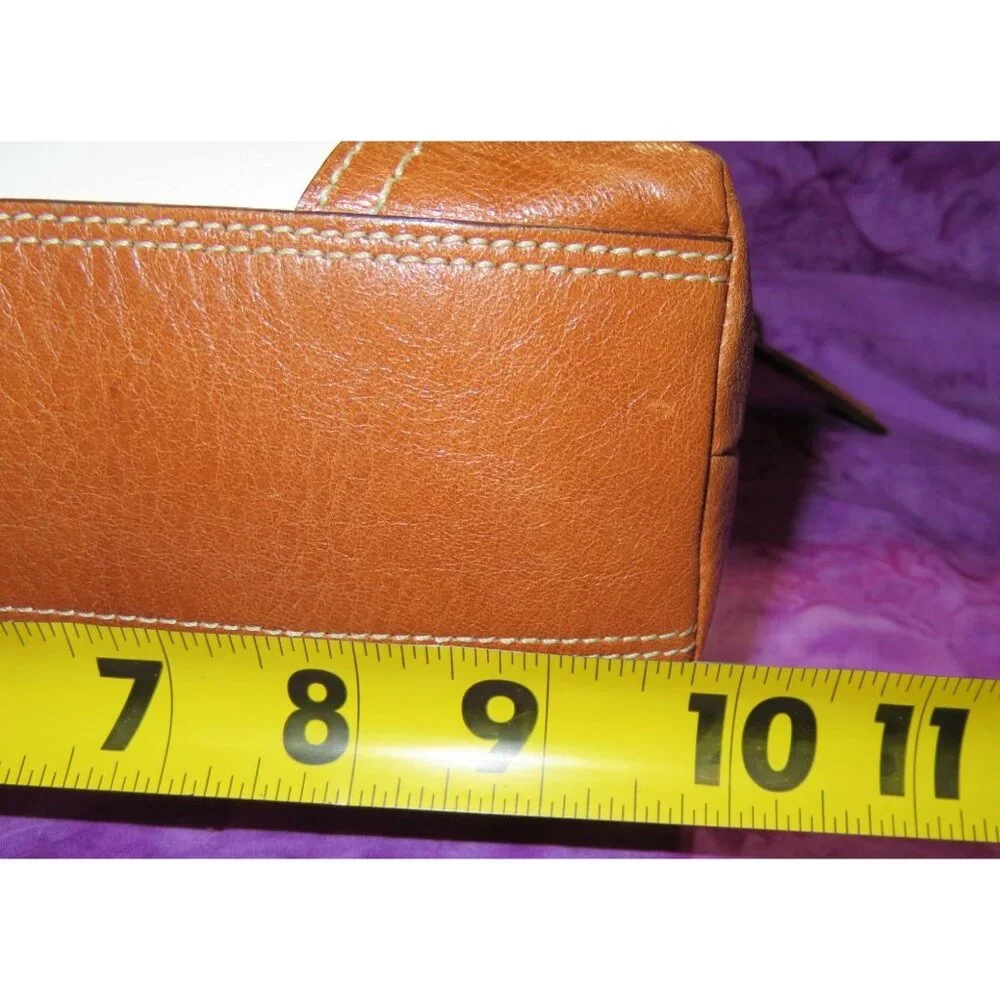 Coach 2007 Hamptons Cream & Tan Leather Demi Bag Baguette - Picture 13 of 13